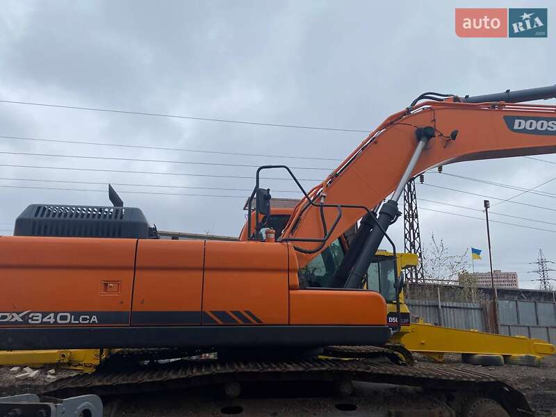 Гусеничний екскаватор Doosan DX 340