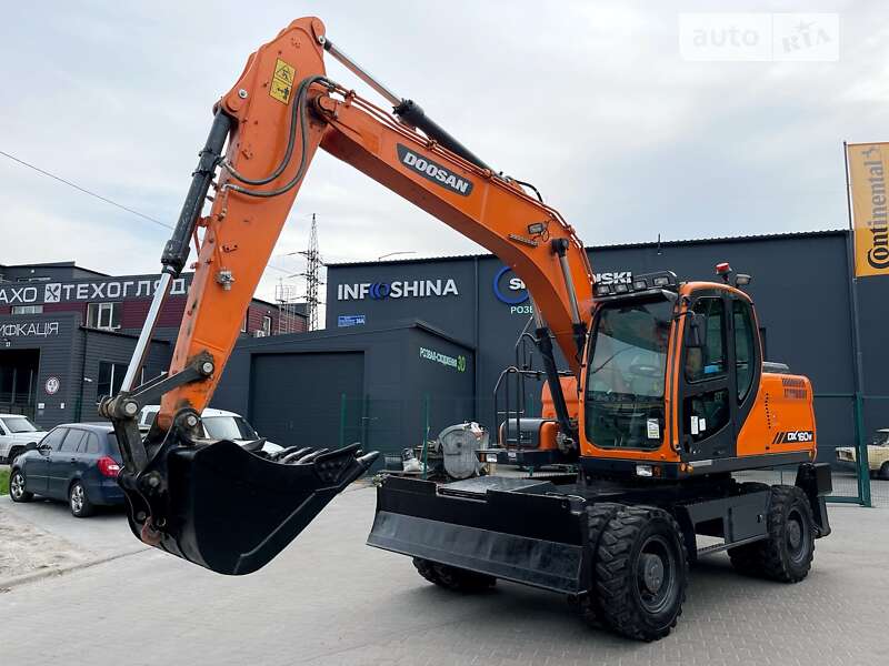 Doosan DX