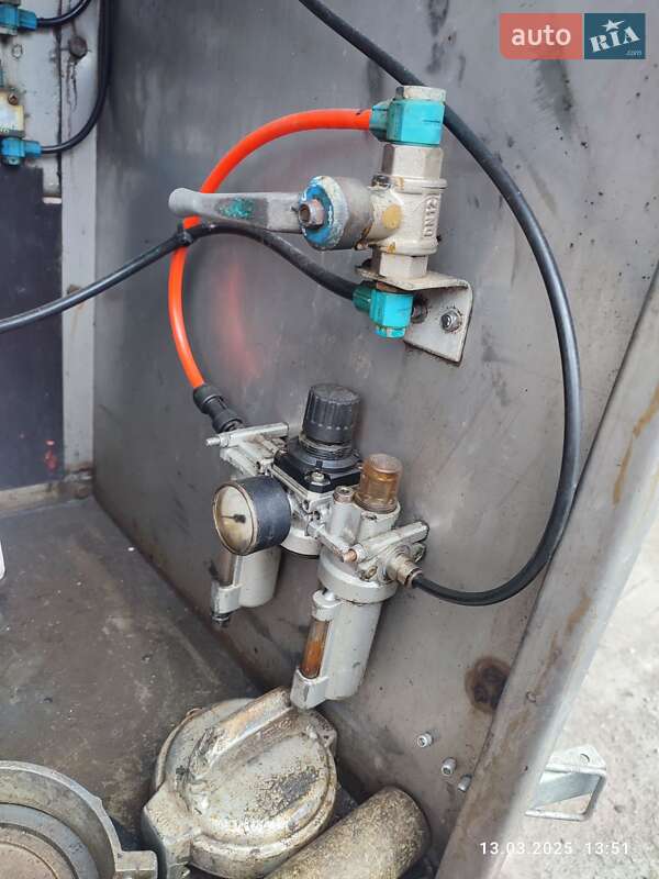 Цистерна полуприцеп Dromech CNK 1999 в Лозовой фото 6 Цистерна полуприцеп Dromech CNK 1999 в Лозовой