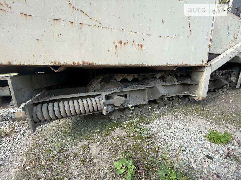Асфальтоукладчик ДС 143 1993 в Харкові