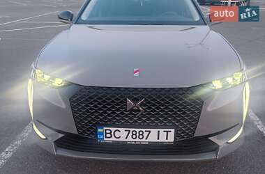 DS 4  2022