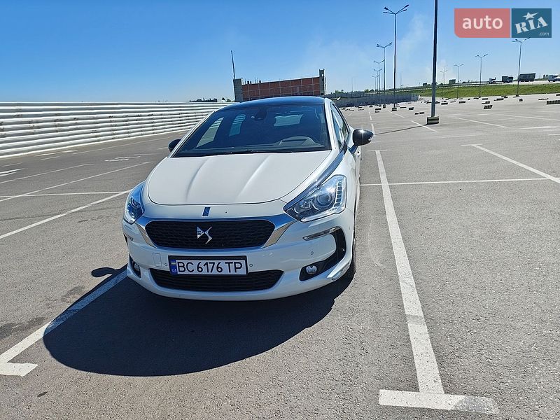 Хэтчбек DS 5 2016 в Львове