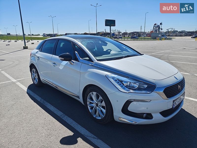 Хэтчбек DS 5 2016 в Львове
