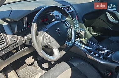 Хэтчбек DS 5 2016 в Львове