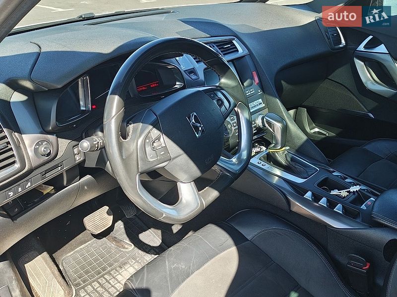 Хэтчбек DS 5 2016 в Львове
