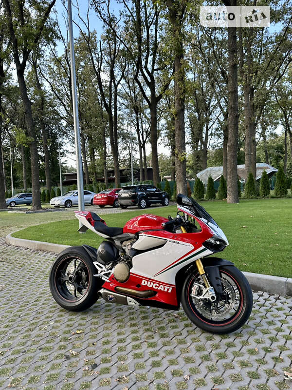 Спортбайк Ducati 1199 Panigale