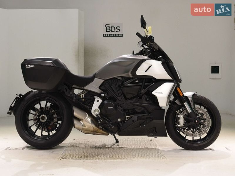 Ducati Diavel 1260S