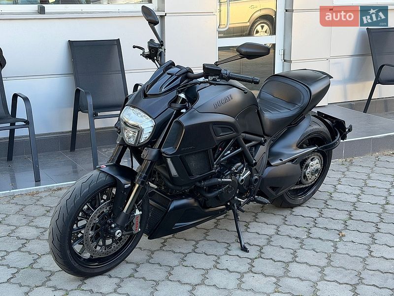 Ducati Diavel 2015