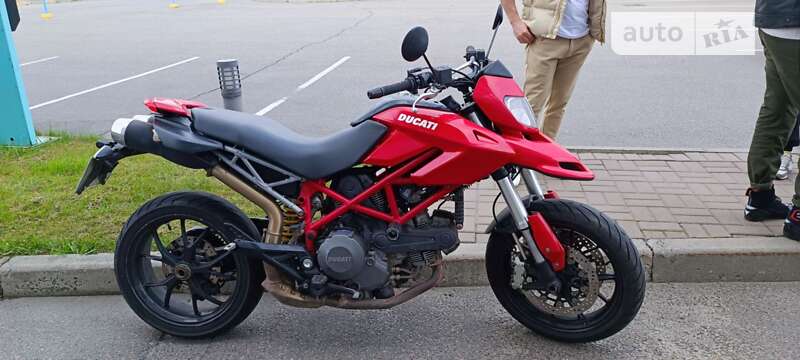 Мотоцикл Багатоцільовий (All-round) Ducati Hypermotard 796