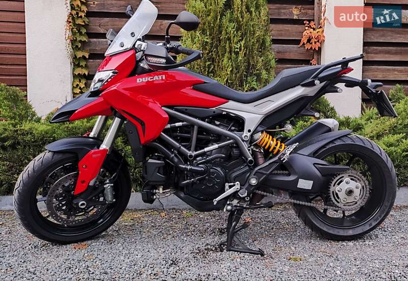 Мото Ducati Hyperstrada