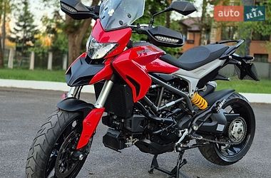 Ducati Hyperstrada 939 2016
