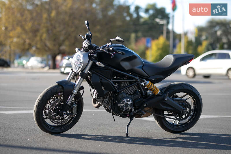 Мото Ducati Monster 797