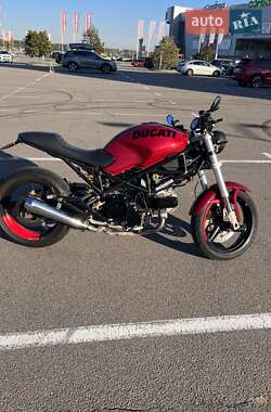 Ducati Monster  2002