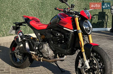 Ducati Monster 2023