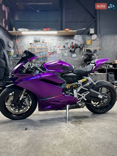 Мото Ducati Panigale 959