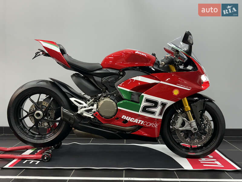 Спортбайк Ducati Panigale V2