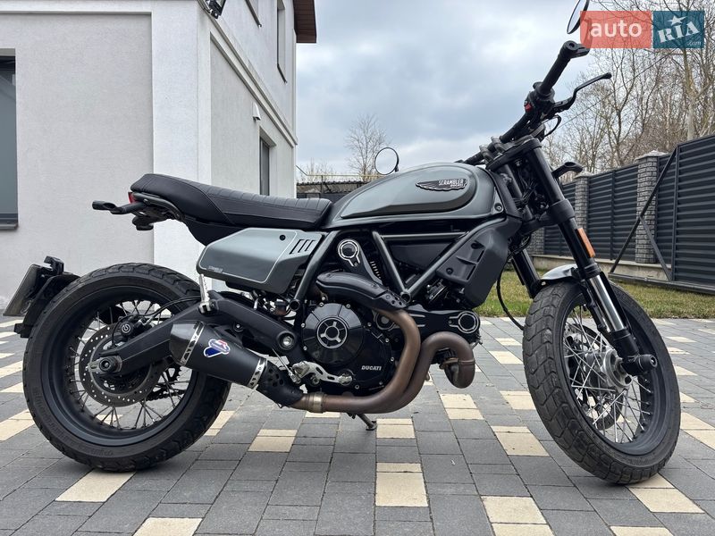 Ducati Scrambler Full Throttle 803