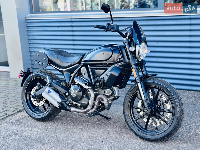 Мотоцикл Без обтікачів (Naked bike) Ducati Scrambler