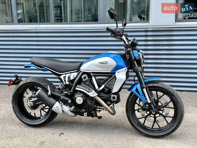 Мотоцикл Без обтекателей (Naked bike) Ducati Scrambler