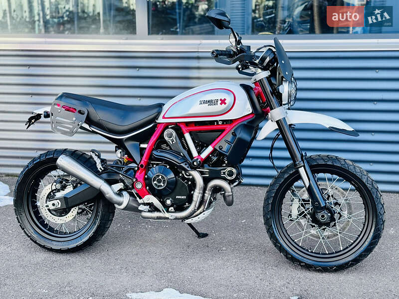 Мотоцикл Багатоцільовий (All-round) Ducati Scrambler