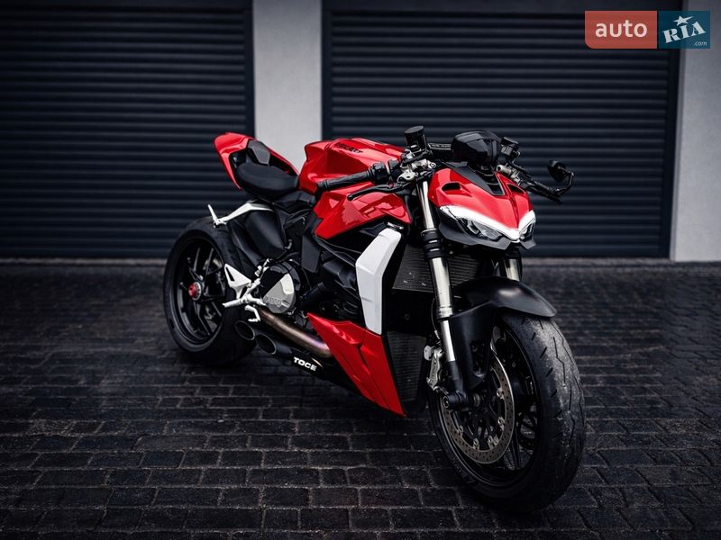 Ducati Streetfighter