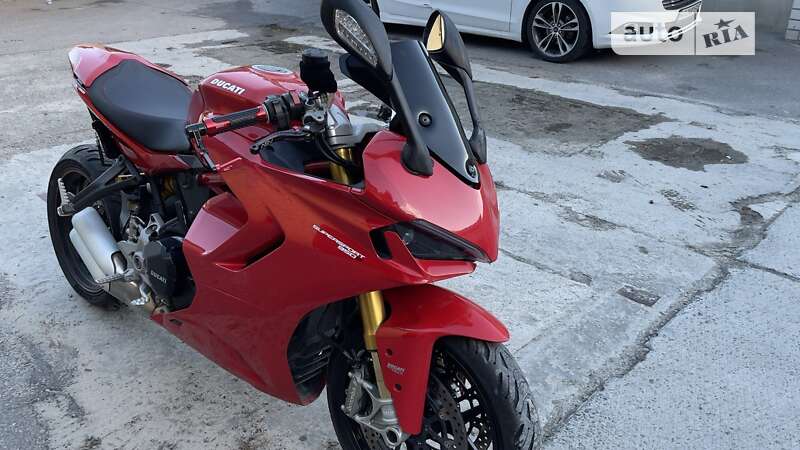 Ducati Supersport