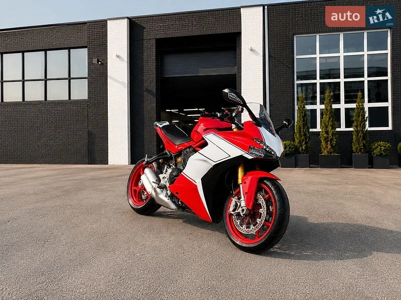Ducati Supersport 2017