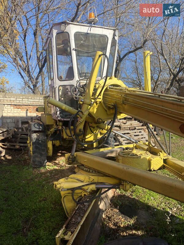 Автогрейдер ДЗ 143-1