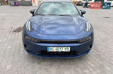 Ціни Zeekr 001 Електро