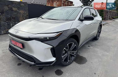 Цены Toyota bZ4X Электро