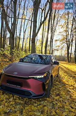 Цены Toyota bZ4X Электро