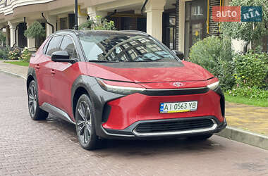 Цены Toyota bZ4X Электро