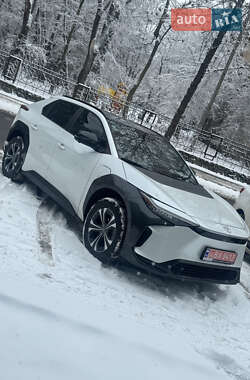 Ціни Toyota bZ4X Електро