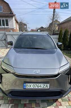 Цены Toyota bZ4X Электро