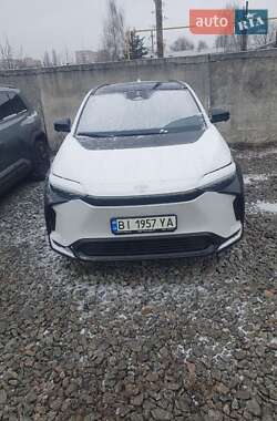 Цены Toyota bZ4X Электро