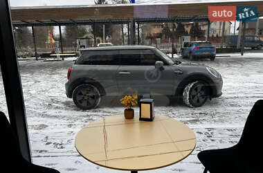 Ціни MINI Cooper Електро