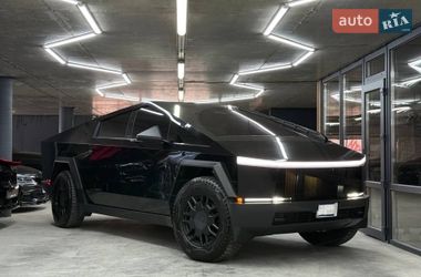 Ціни Tesla Cybertruck Електро