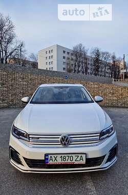 Ціни Volkswagen e-Bora Електро