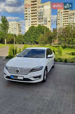 Ціни Volkswagen e-Lavida Електро