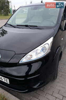 Ціни Nissan e-NV200 Електро