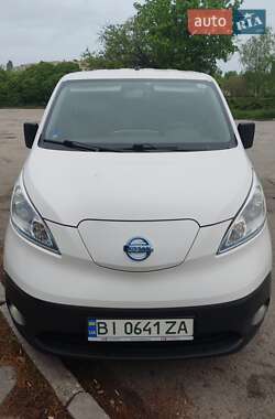 Ціни Nissan e-NV200 Електро