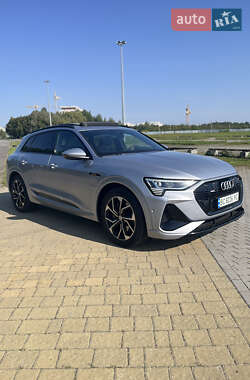 Ціни Audi e-tron Електро