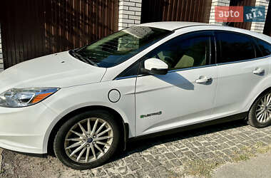 Ціни Ford Focus Електро