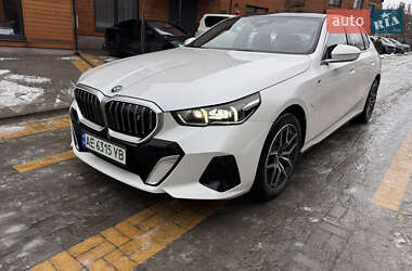 Цены BMW i5 Электро