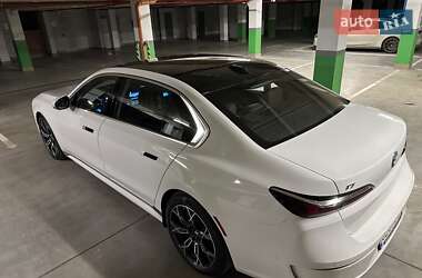 Цены BMW i7 Электро