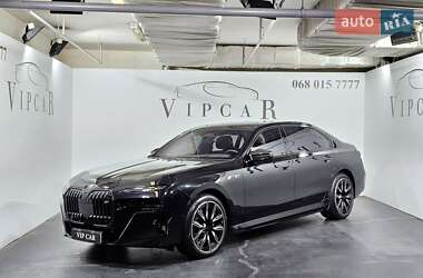 Цены BMW i7 Электро