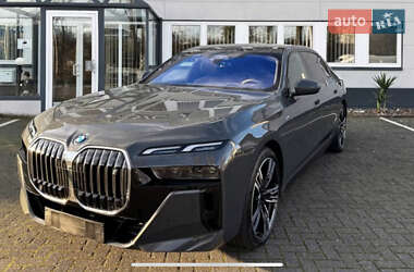 Цены BMW i7 Электро