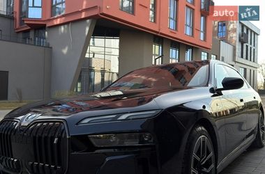 Цены BMW i7 Электро