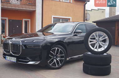 Цены BMW i7 Электро