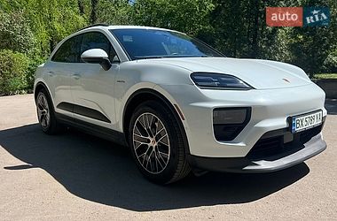 Цены Porsche Macan Электро